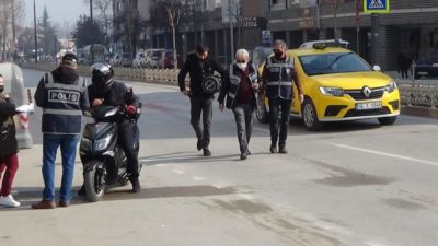 Bursa’da kısıtlamada seyahat polise takıldı