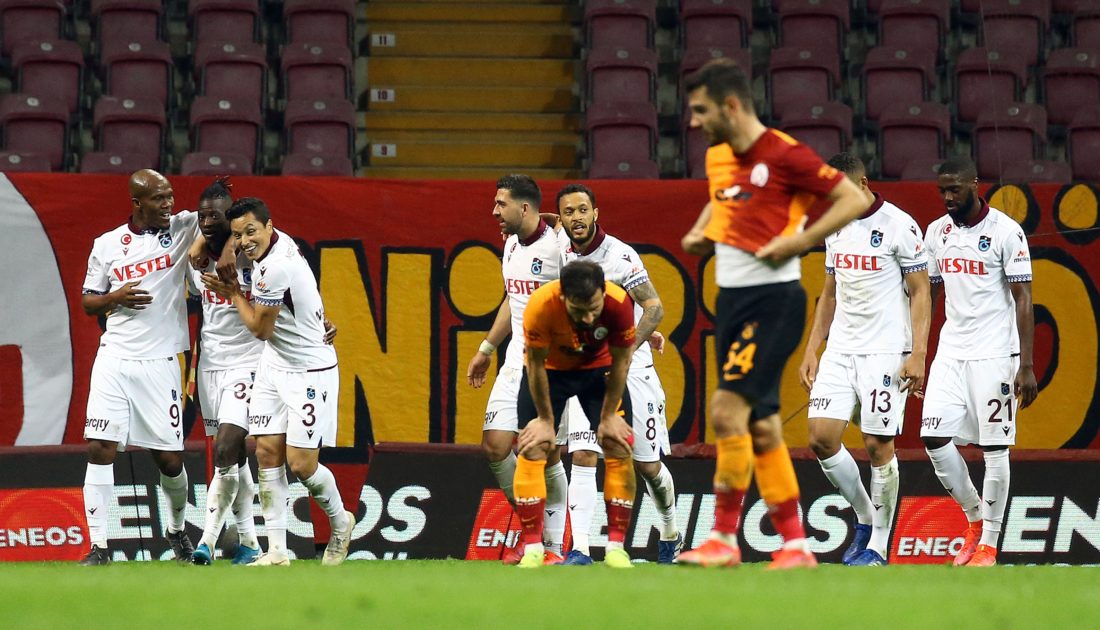 Galatasaray evde galibiyete hasret kaldı