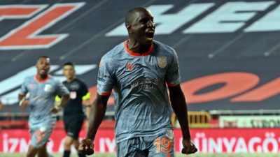 Başakşehir, Demba Ba’nın sözleşmesini feshetti