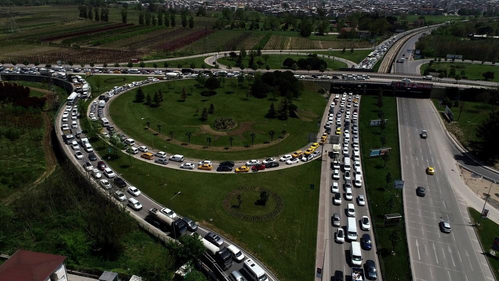 Bursa’da ‘uygulama’ kuyruğu!