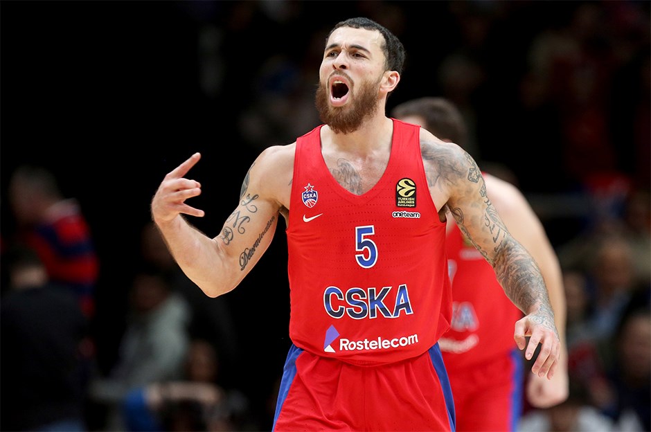 Mike James NBA yolcusu