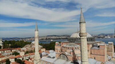 Ayasofya Camii’ne 87 yıl sonra ilk mahya