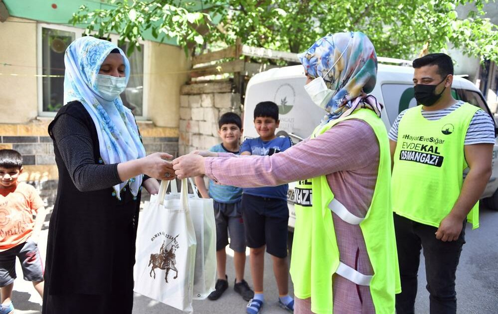 Osmangazi’den çocuklara bayram hediyesi