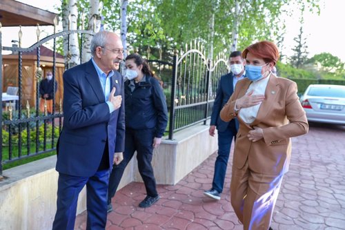 Akşener ve Kılıçdaroğlu iftarda buluştu