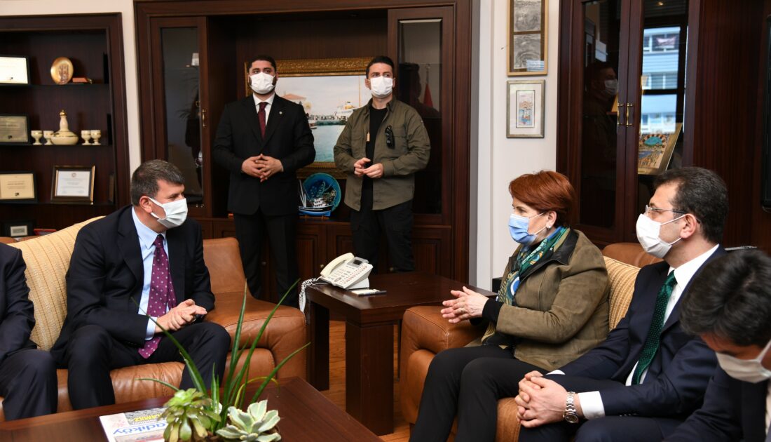 Akşener ve İmamoğlu’ndan Kadıköy ziyareti