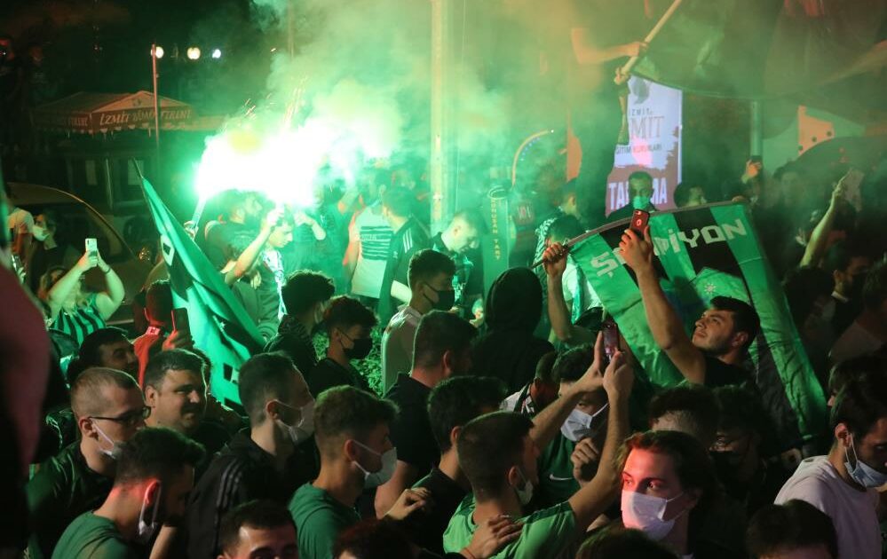 Kocaelispor şampiyonluk turunda iki futbolcu yaralandı