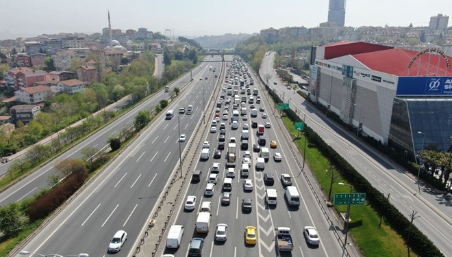 Kısıtlamada 16 milyon insan dışarıda