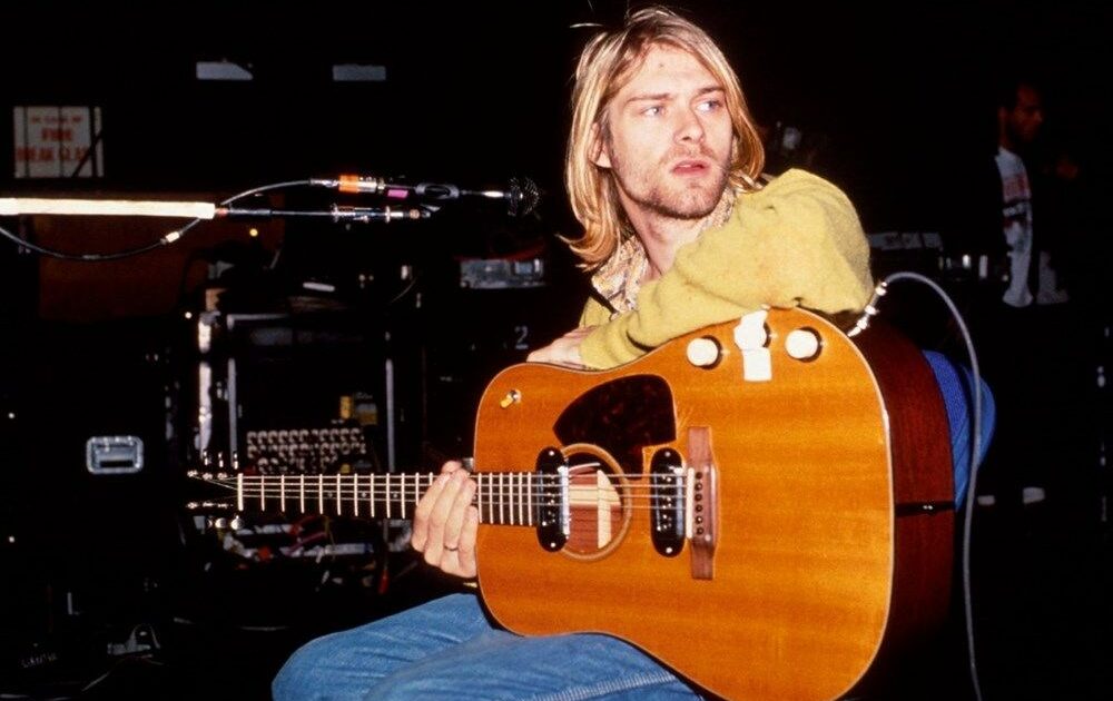 Kurt Cobain’in saç teli 14 bin dolara satıldı