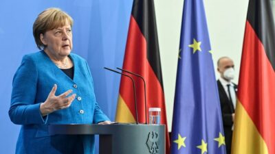 Merkel’den aşı patenti açıklaması