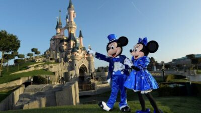 Disneyland’dan bir mozaik parçası 363 bin dolara satıldı