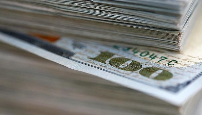 Cari denge 3,33 milyar dolar açık verdi