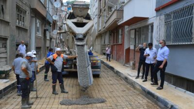 Gemlik’te yollar yenileniyor