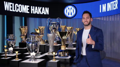 Hakan Çalhanoğlu Inter’e transfer oldu