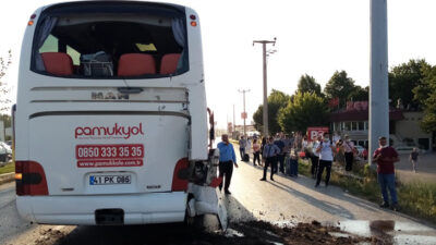 Bursa’da otobüsler çarpıştı, karayolu ulaşıma kapandı