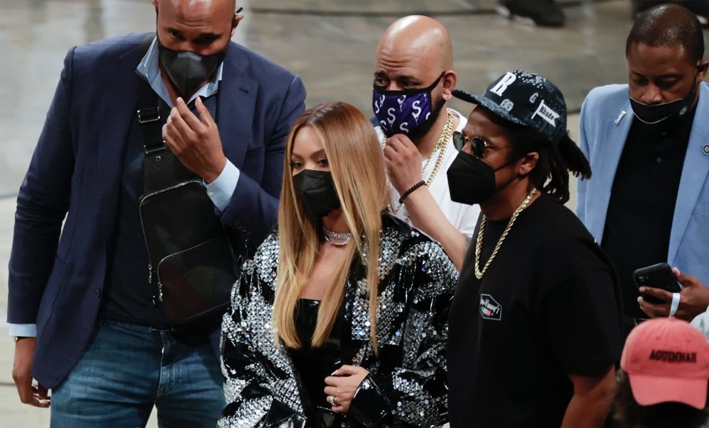 Beyonce ve Jay-Z çifti basketbol maçında