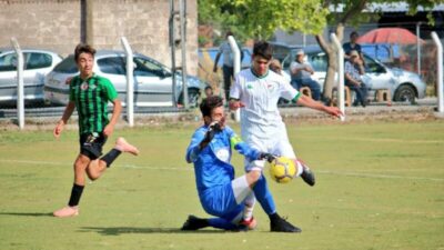 Timsah play-off’lara kalmayı garantiledi