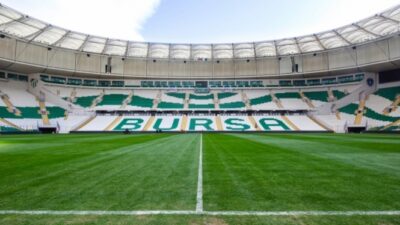 Bursaspor’dan elektrik krizi ile ilgili açıklama!