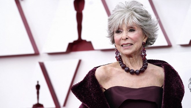 Rita Moreno özür diledi