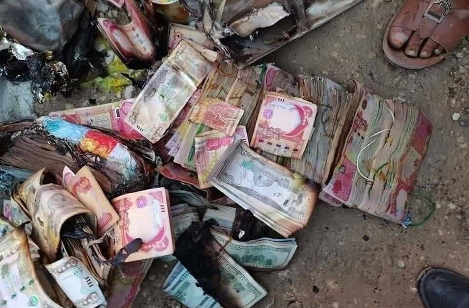 Irak’ta kamp yangınında bir göçmenin 118 bin doları yandı