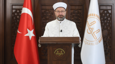 Diyanet İşleri Başkanı Erbaş: Korkumuzdan yeni araba alamıyoruz