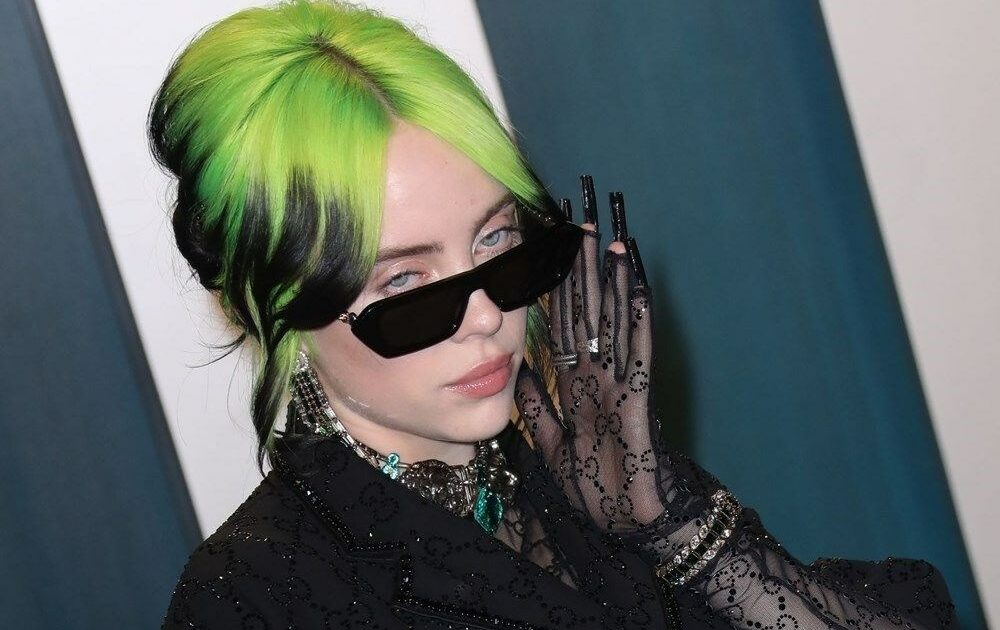 Billie Eilish’den özür