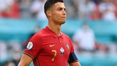 Mobilya devi su şişesine Cristiano Ronaldo’nun adını verdi