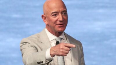 Jeff Bezos’un Mona Lisa’yı yemesi için kampanya