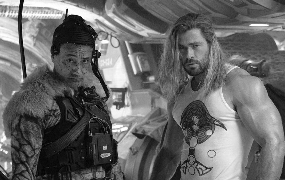 Chris Hemsworth’ün Thor kasları tartışma yarattı