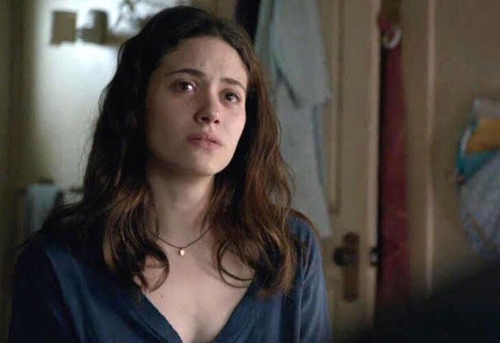 Hamileyken aşı olan Emmy Rossum: Bebeğimin antikorları oluşmuş