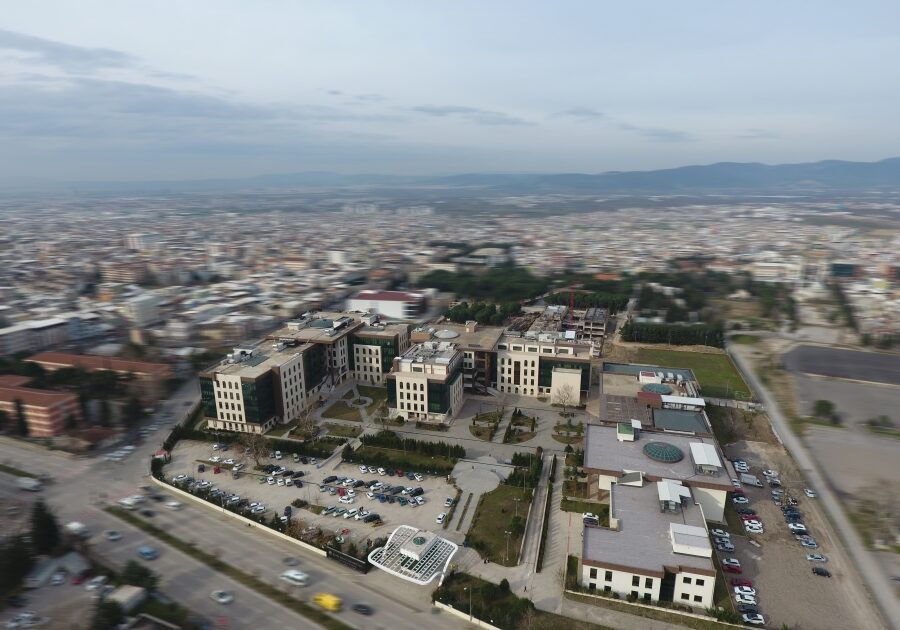 Bursa Teknik Üniversitesi için şok iddia! 12 saatlik derse 30 bin TL yol parası…