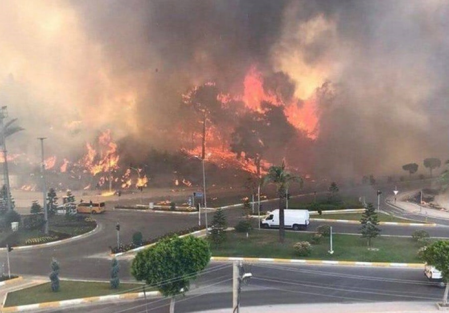 EYT’liler Antalya’daki yangına kitlendi