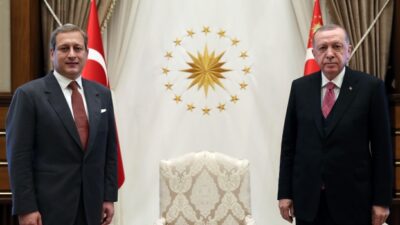 Cumhurbaşkanı Erdoğan, Galatasaray Başkanı Burak Elmas’ı kabul etti