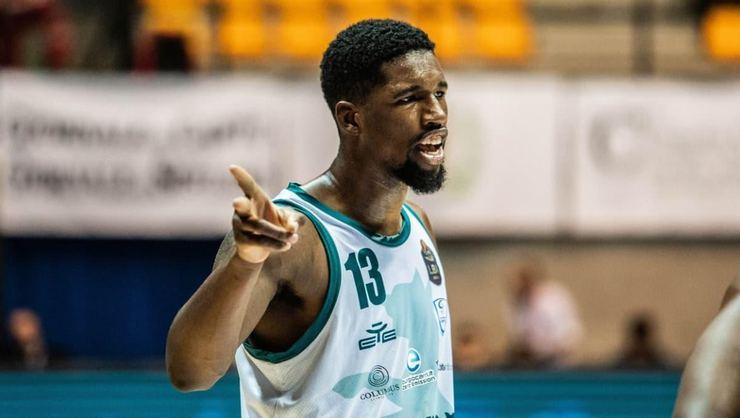 Bursaspor Kevarrius Hayes’i transfer etti