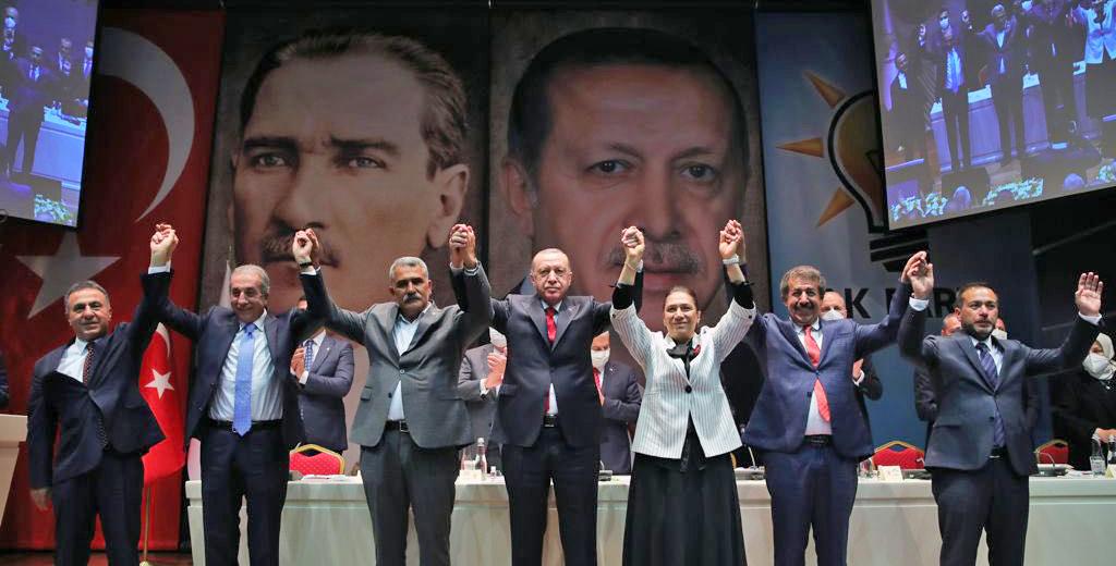 HDP’li Dicle Belediye Başkanı AK Parti’ye geçti