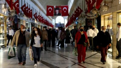 Sağlık Bakanı Fahrettin Koca illere göre haftalık vaka haritasını açıkladı