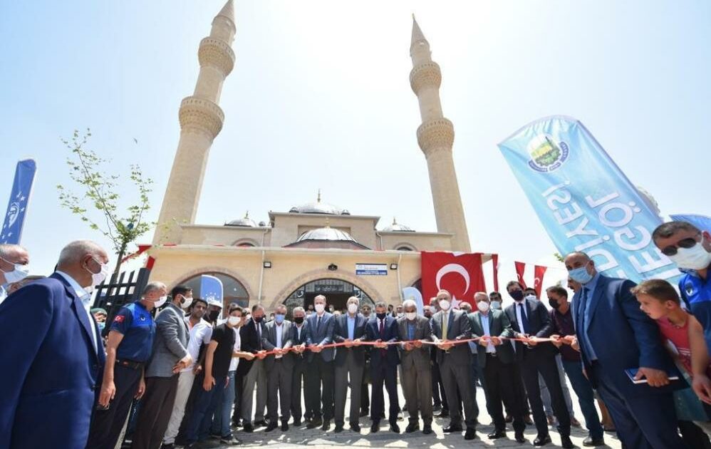 İnegöl Selahaddin Eyyubi Camii törenle açıldı