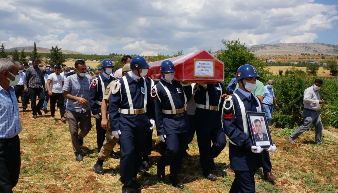 Kalbine yenilen uzman çavuş toprağa verildi