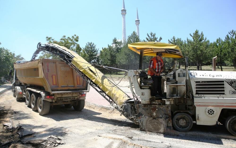 Nilüfer’de asfalt seferberliği