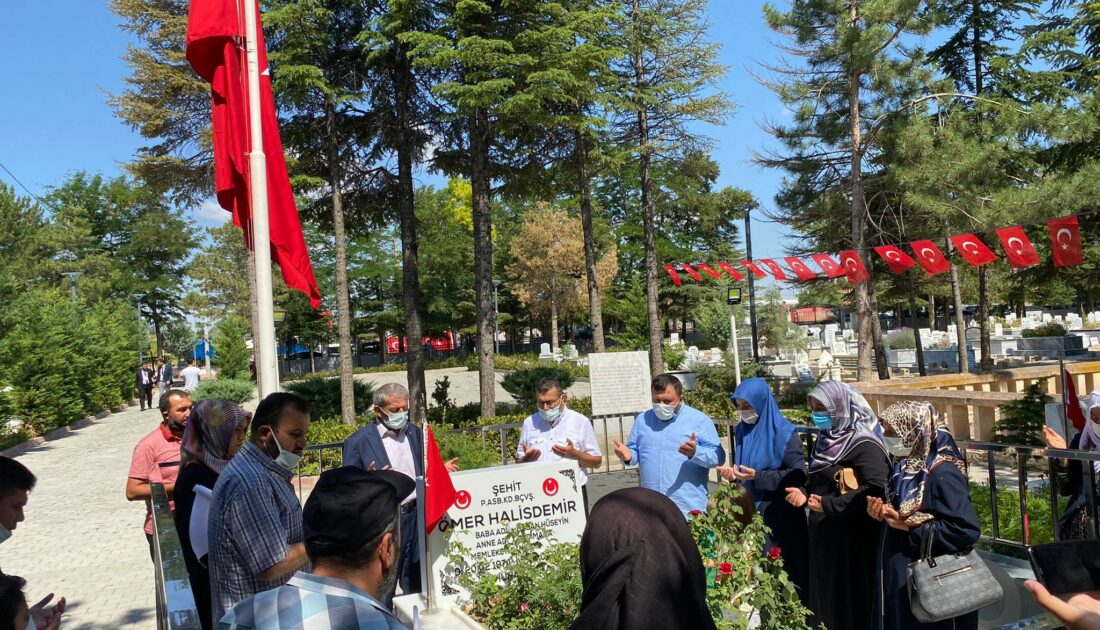 Ömer Halisdemir’in mezarına ziyaretçi akını