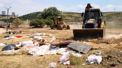 Osmangazi’de kurban kesim satış yerleri temizleniyor