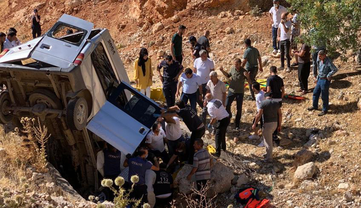 Nemrut dönüşü feci kaza: 2 ölü, 5 yaralı