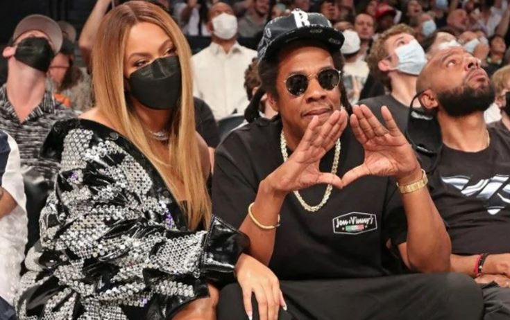 Jay-Z ve Beyonce’nin malikanesi kundaklandı