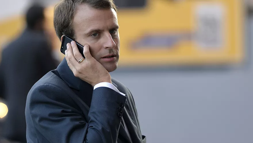 Macron, casus yazılım nedeniyle cep telefonunu ve hattını değiştirdi