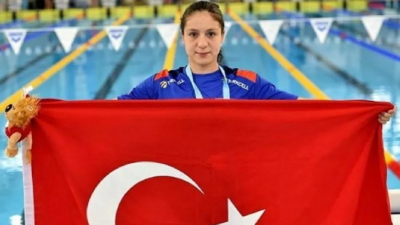 Merve Tuncel, gençlerde Avrupa şampiyonu oldu