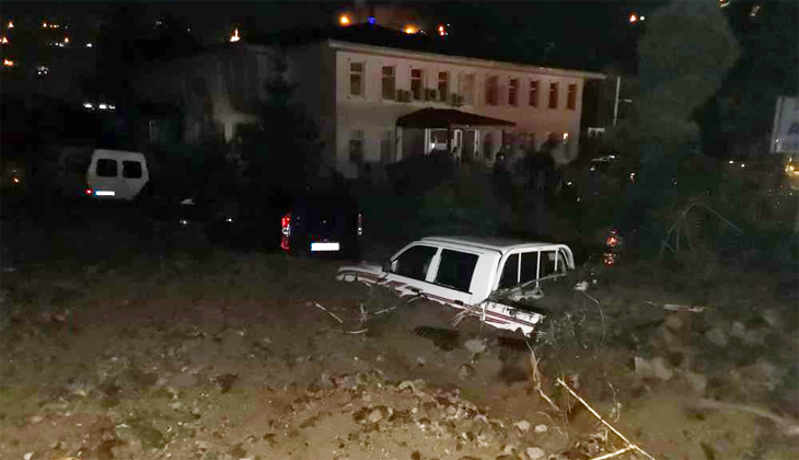 Rize’de sağanak sonrası sel ve heyelan