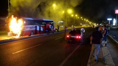 Facianın kıyısından dönüldü! Otobüs seyir halindeyken yandı…