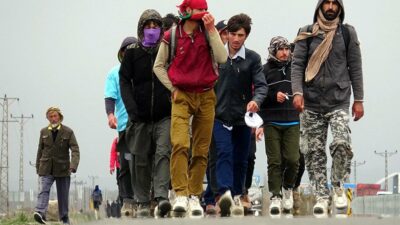 Afgan büyükelçiden göçmen açıklaması: Türk yetkililerle temas halindeyiz