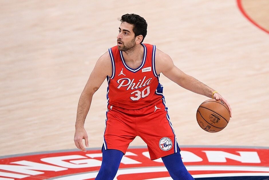 Furkan Korkmaz, Sixers’la yeniden anlaştı