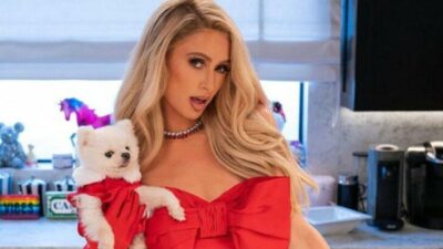 Paris Hilton’un üstsüz pozları sosyal medyayı yaktı geçti