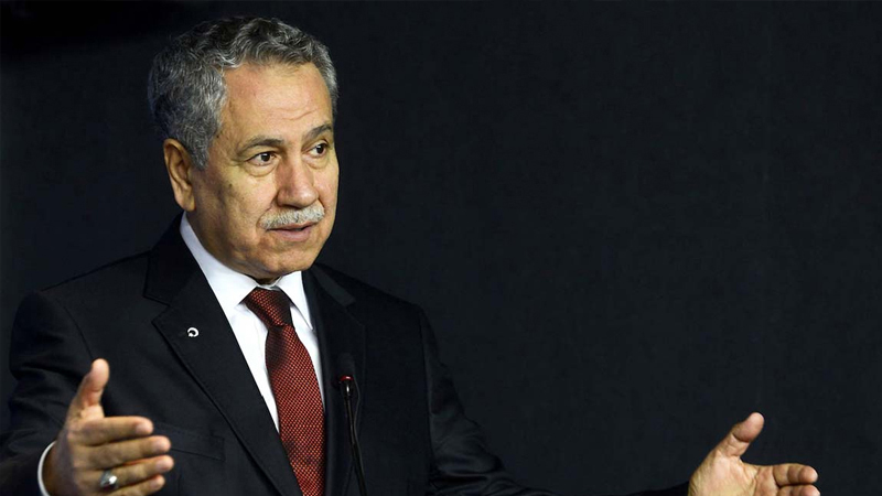 Arınç: ‘Şuursuz ifadeler, iletişimde zayıflık getirdi’